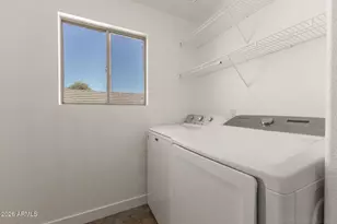 1817 E Donner Dr, Phoenix, AZ 85042 - Photo 22