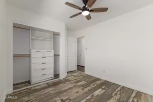 1817 E Donner Dr, Phoenix, AZ 85042 - Photo 20