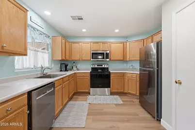 125 N 22nd Place #108, Mesa, AZ 85213 - Photo 8