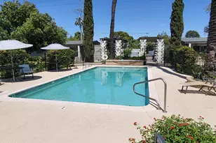 5550 N 12th St, Phoenix, AZ 85014 - Photo 2