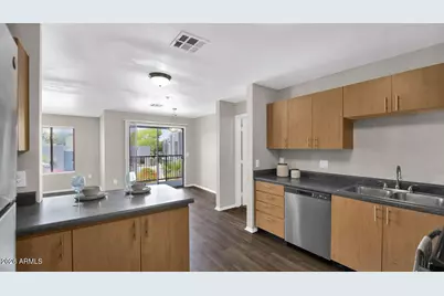 5611 S 32nd Street #3, Phoenix, AZ 85040 - Photo 8