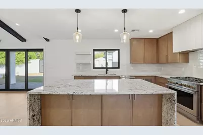 4515 N 35th Street, Phoenix, AZ 85018 - Photo 8