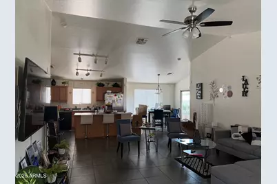 1313 S 107th Drive, Avondale, AZ 85323 - Photo 4