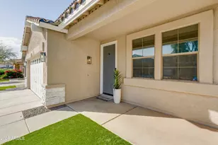 1644 E Cielo Grande Ave, Phoenix, AZ 85024 - Photo 4