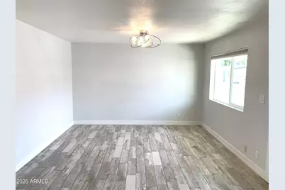 3141 N 37th Street #Apt 10, Phoenix, AZ 85018 - Photo 2