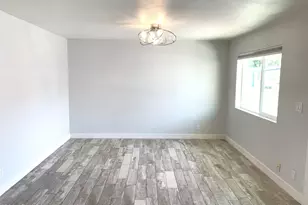 3141 N 37th St, Phoenix, AZ 85018 - Photo 2