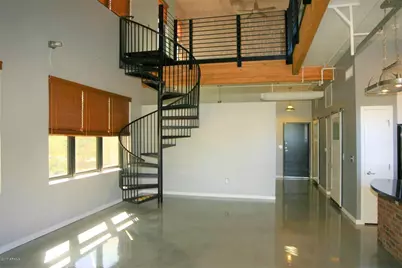 914 E Osborn Road #Unit 218, Phoenix, AZ 85014 - Photo 2