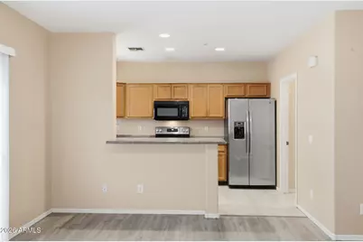 15818 N 25th Street #111, Phoenix, AZ 85032 - Photo 6