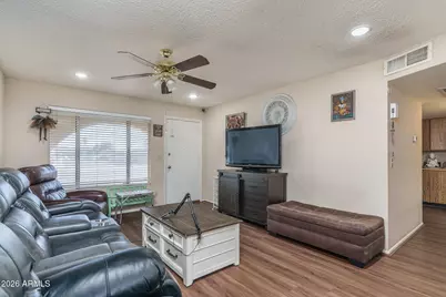 2602 E Grovers Avenue, Phoenix, AZ 85032 - Photo 4