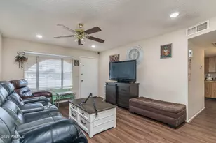 2602 E Grovers Ave, Phoenix, AZ 85032 - Photo 4