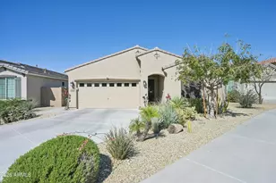 17452 W Spring Dr, Goodyear, AZ 85338 - Photo 2