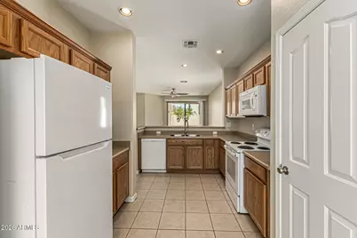 11556 W Western Avenue, Avondale, AZ 85323 - Photo 10