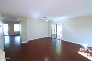 1250 S Palm St, Gilbert, AZ 85296 - Photo 4