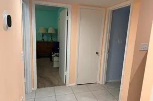 10237 W Snead Circle, Sun City, AZ 85351 - Photo 12