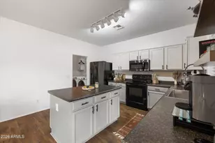 539 E Bradstock Way, San Tan Valley, AZ 85140 - Photo 10