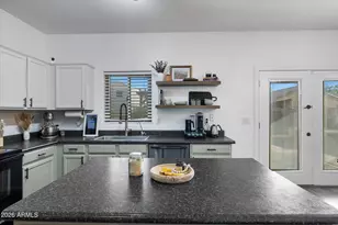 539 E Bradstock Way, San Tan Valley, AZ 85140 - Photo 12