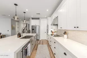 2727 E Turney Ave, Phoenix, AZ 85016 - Photo 18