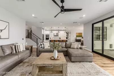 2727 E Turney Avenue, Phoenix, AZ 85016 - Photo 12