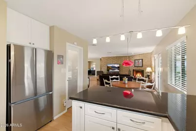 221 W Butler Drive, Phoenix, AZ 85021 - Photo 16