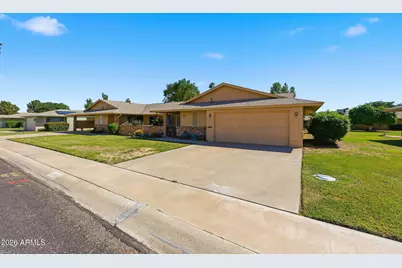 10821 W Denham Drive, Sun City, AZ 85351 - Photo 4