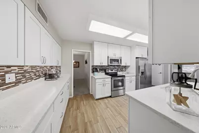 10821 W Denham Drive, Sun City, AZ 85351 - Photo 8