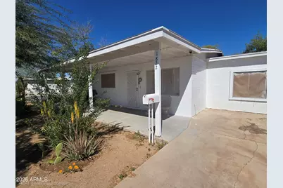1822 W Lynne Lane, Phoenix, AZ 85041 - Photo 1
