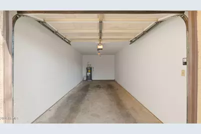 8301 N 21st Drive #F102, Phoenix, AZ 85021 - Photo 36