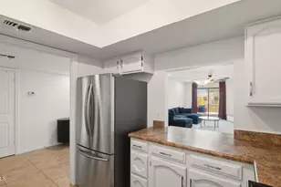 8301 N 21st Dr, Phoenix, AZ 85021 - Photo 14