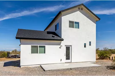 333 S Picket Drive, Maricopa, AZ 85139 - Photo 10