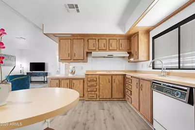 25635 S Country Club Drive, Sun Lakes, AZ 85248 - Photo 18