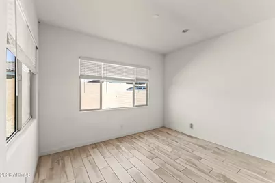 9342 W Roma Avenue, Phoenix, AZ 85037 - Photo 16