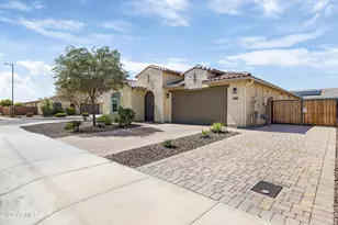 4862 N 183rd Ln, Goodyear, AZ 85395 - Photo 2