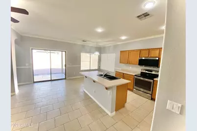 9826 E Flossmoor Circle, Mesa, AZ 85208 - Photo 6
