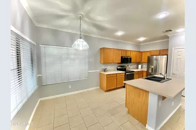 9826 E Flossmoor Circle, Mesa, AZ 85208 - Photo 8