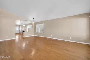 8544 W Cherry Hills Dr, Peoria, AZ 85345 - Photo 10