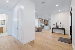 4107 E Avalon Dr, Phoenix, AZ 85018 - Photo 34