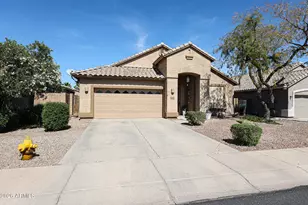 12556 W Flower St, Avondale, AZ 85392 - Photo 2