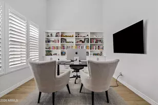 2562 E Clark Dr, Gilbert, AZ 85297 - Photo 26