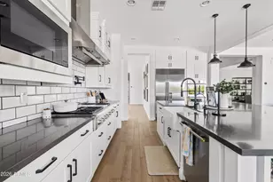 2562 E Clark Dr, Gilbert, AZ 85297 - Photo 12