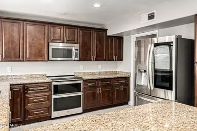 17239 N 37th Avenue, Glendale, AZ 85308 - Photo 10