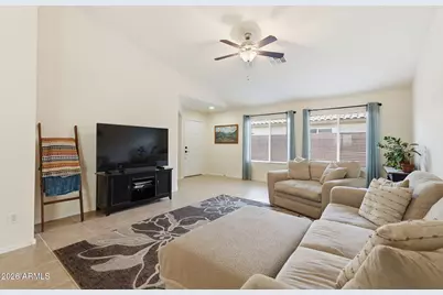 18374 W Surprise Farms Loop N, Surprise, AZ 85388 - Photo 18