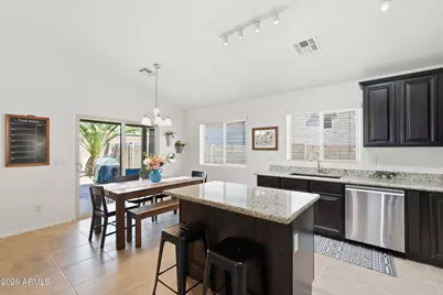 18374 W Surprise Farms Loop N, Surprise, AZ 85388 - Photo 4