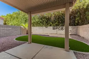 10683 N 70th Ave, Peoria, AZ 85345 - Photo 18