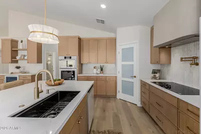 14554 W Morning Star Trl Trail, Surprise, AZ 85374 - Photo 10