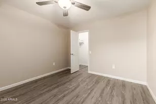 17015 N Pinion Ln, Sun City, AZ 85373 - Photo 18