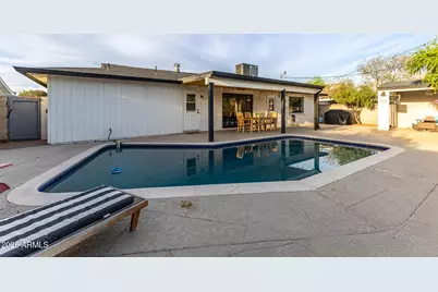 8335 E Weldon Avenue, Scottsdale, AZ 85251 - Photo 18