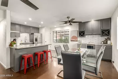8335 E Weldon Avenue, Scottsdale, AZ 85251 - Photo 6