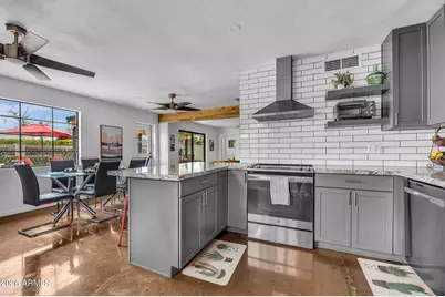 8335 E Weldon Avenue, Scottsdale, AZ 85251 - Photo 6