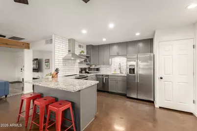 8335 E Weldon Avenue, Scottsdale, AZ 85251 - Photo 4