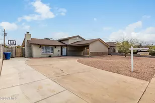4617 S Grandview Ave, Tempe, AZ 85282 - Photo 2